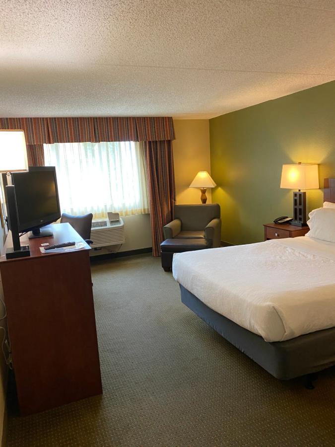Doubletree By Hilton Austin, Mn Hotel Ngoại thất bức ảnh