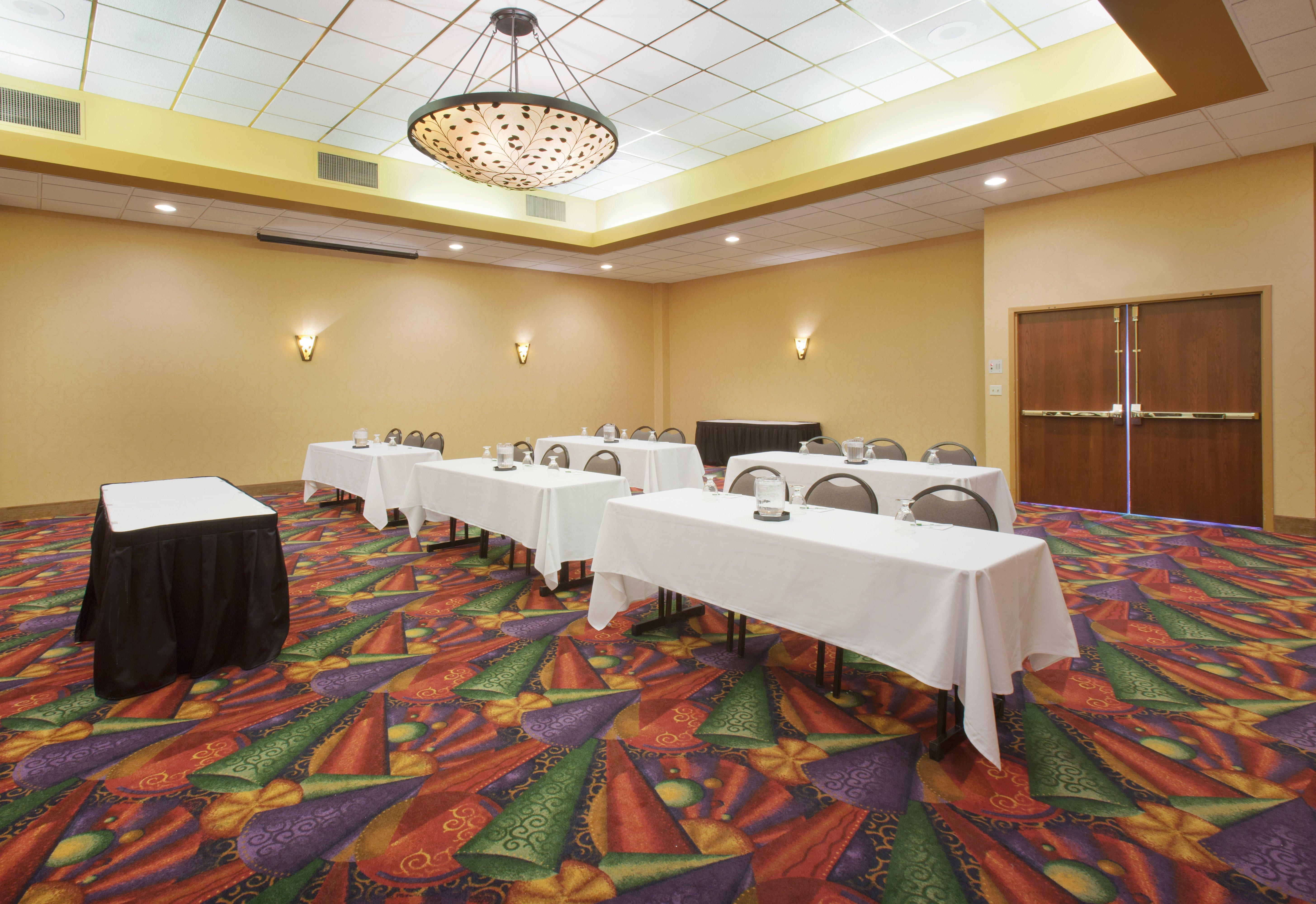 Doubletree By Hilton Austin, Mn Hotel Ngoại thất bức ảnh