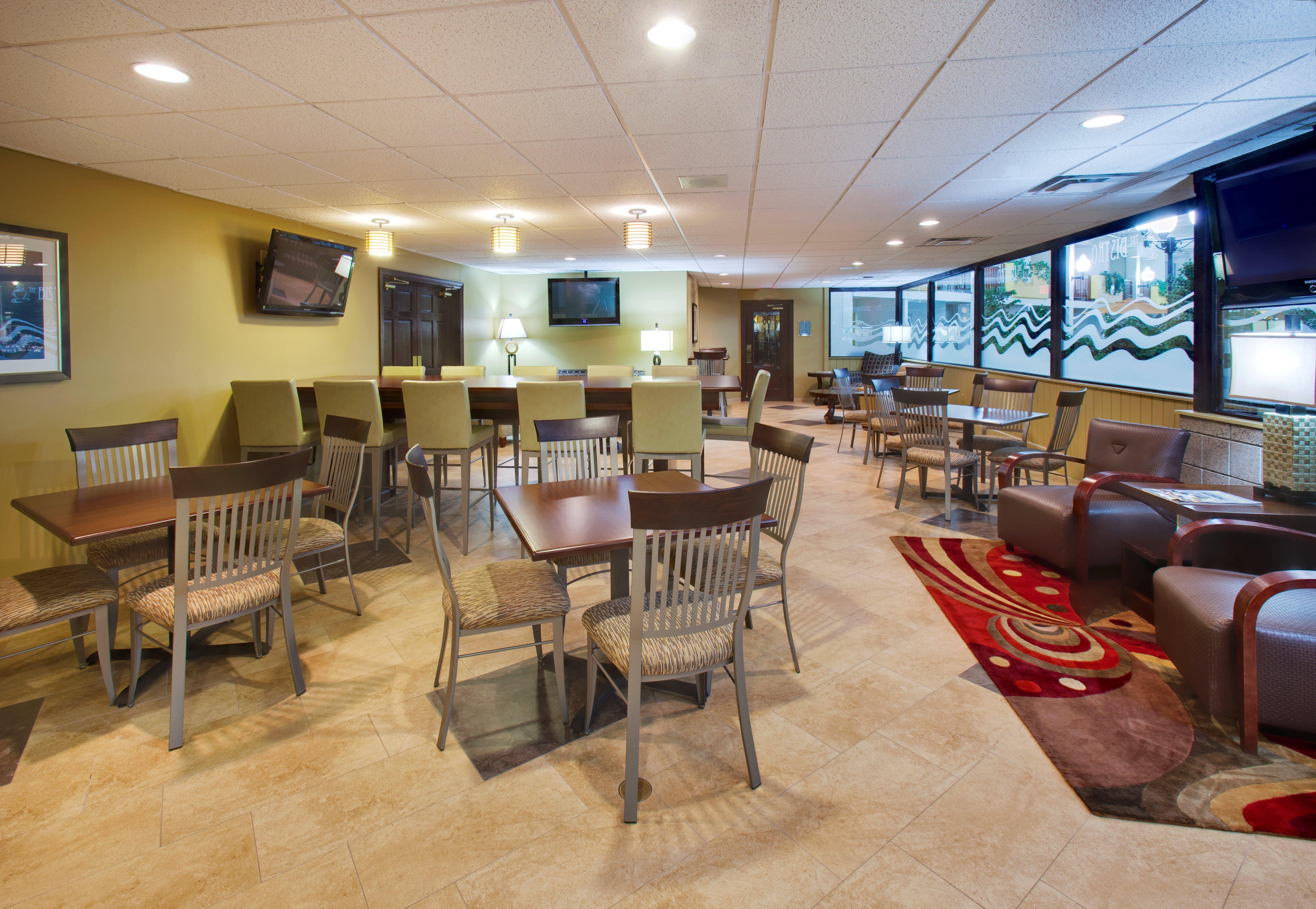 Doubletree By Hilton Austin, Mn Hotel Ngoại thất bức ảnh
