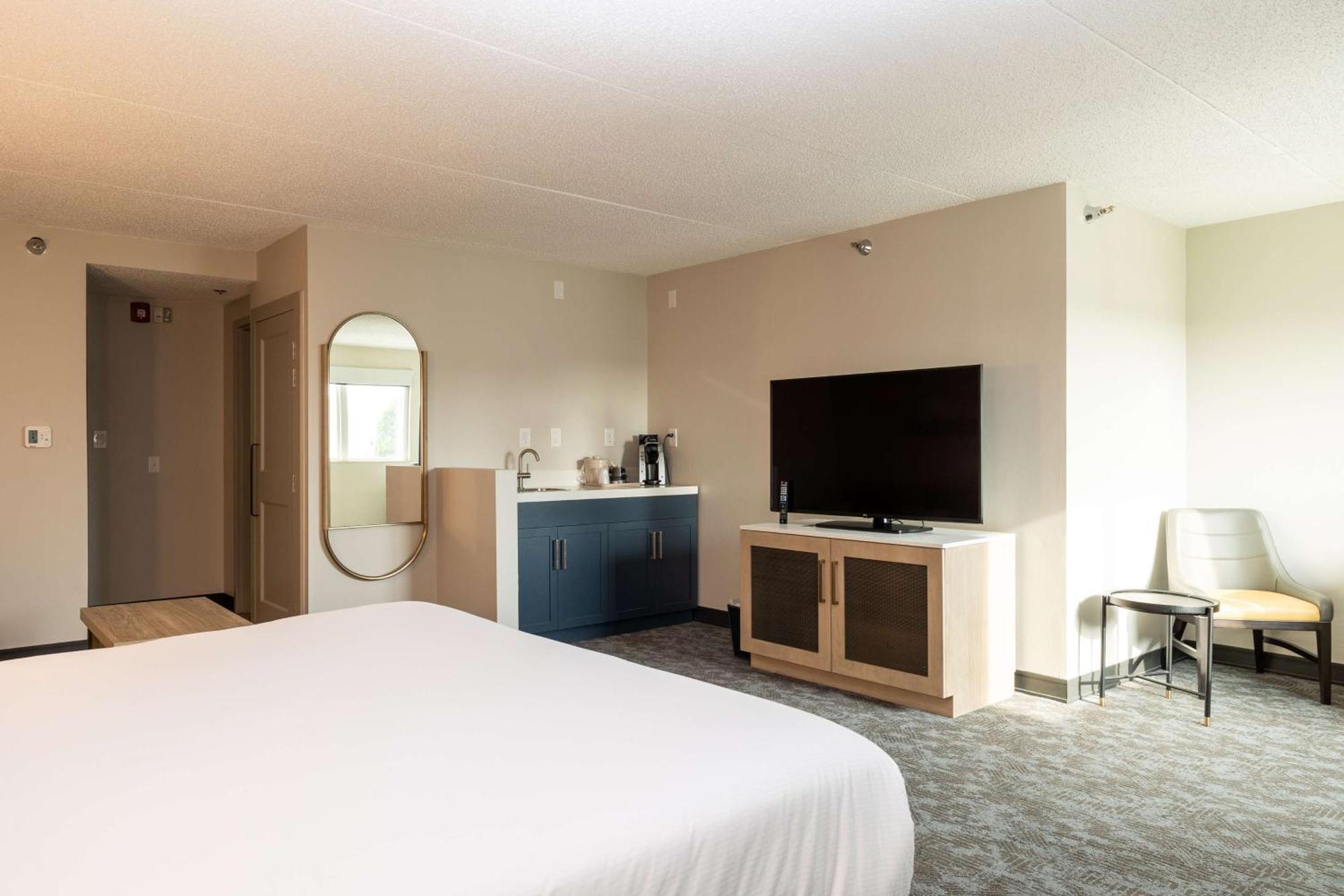 Doubletree By Hilton Austin, Mn Hotel Ngoại thất bức ảnh